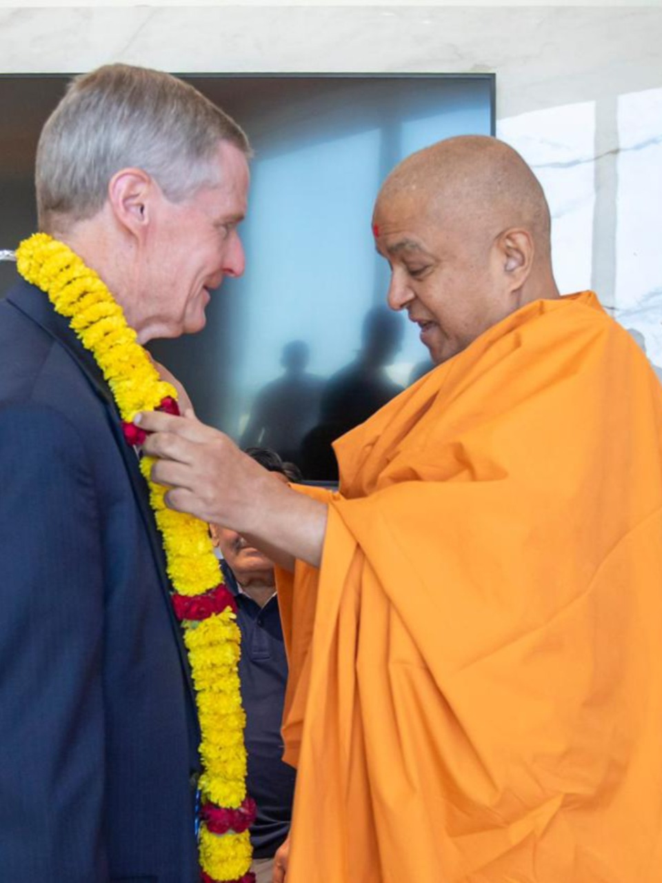 Elder Bednar Visits BAPS Hindu Mandir in Abu Dhabi